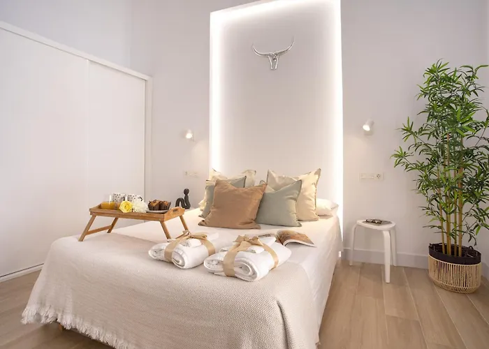 -malagasunapts- Citycenter Spacious Apartament *