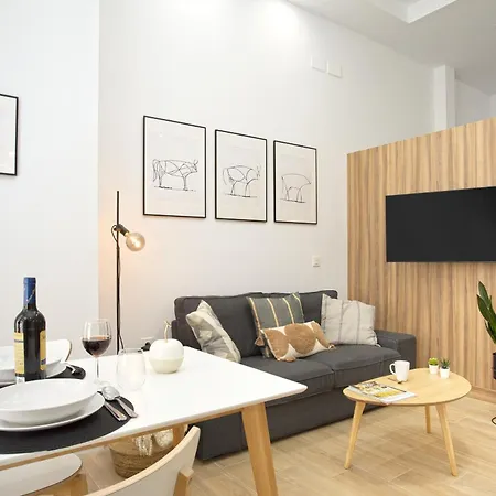 -malagasunapts- Citycenter Spacious